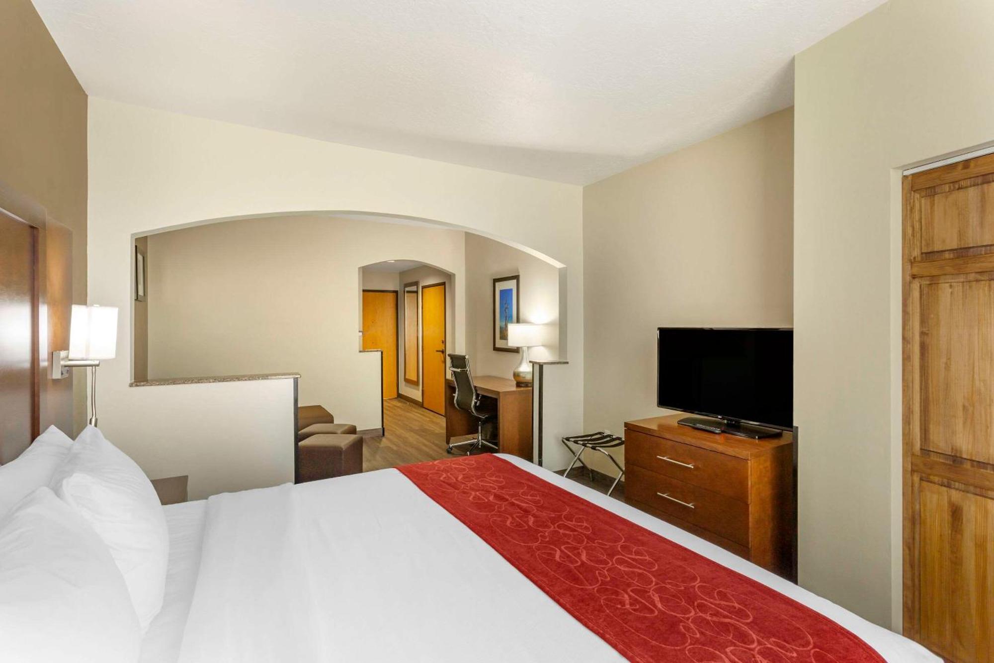 Comfort Suites Ogden Conference Center Exterior foto